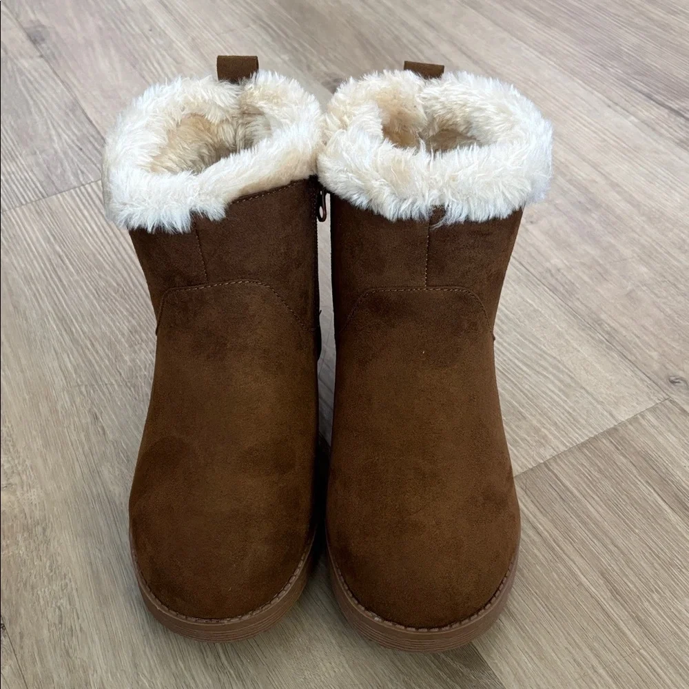 NEW Big Girls Lined Winter Ankle Boots